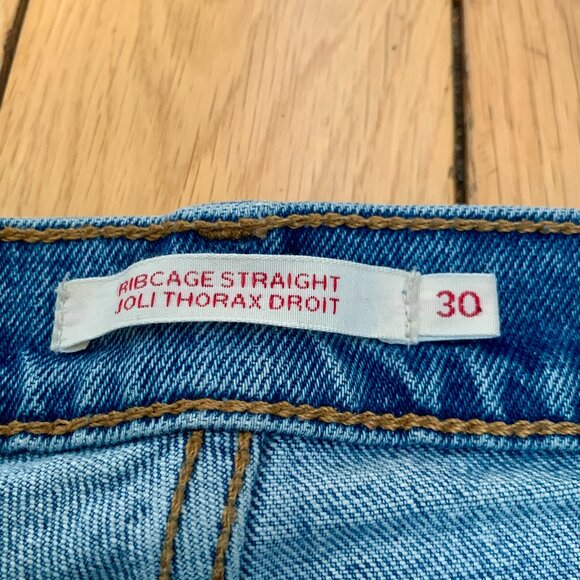 Levi's Big E Fly Button Size 30 Distressed Vintage 90s Y2K Light Denim Ripped - Picture 3 of 6